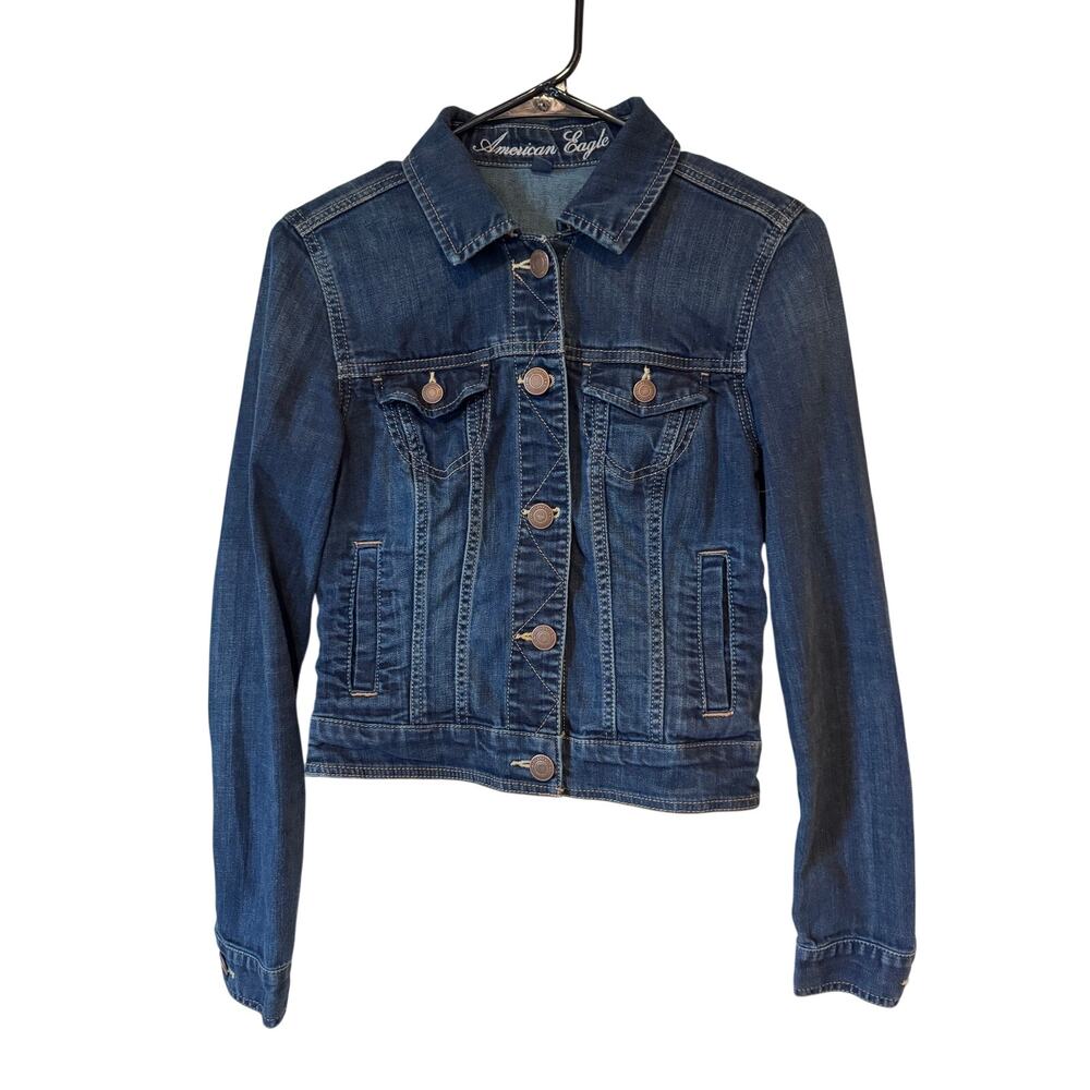 American Eagle Jean jacket y2k style
Sz S